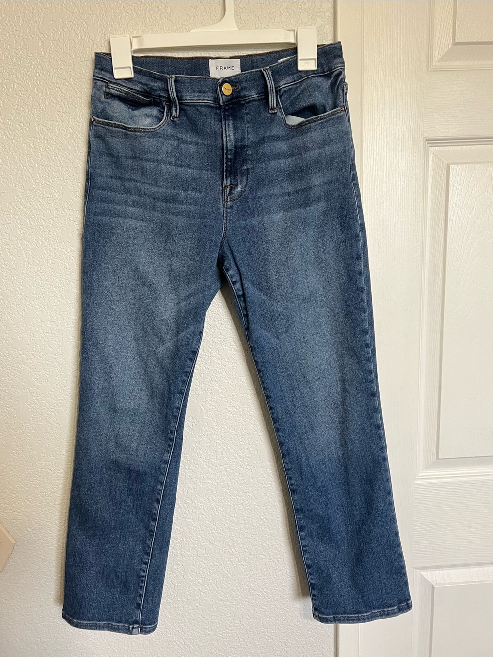Frame Le High Straight Jeans in Bestia Medium Wash Size 31 - Picture 3 of 9